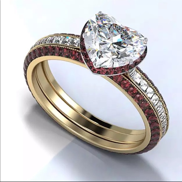 New Yellow Gold Romantic Heart Diamond Ring 💍 - Picture 6 of 6